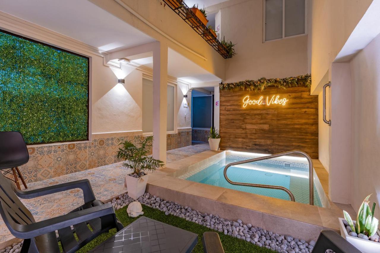Hotel Brisas 5A Av, 普拉亚卡门 外观 照片