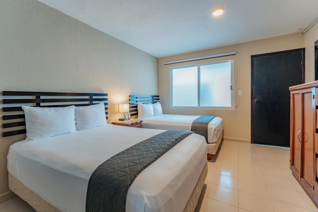 Hotel Brisas 5A Av, 普拉亚卡门 外观 照片