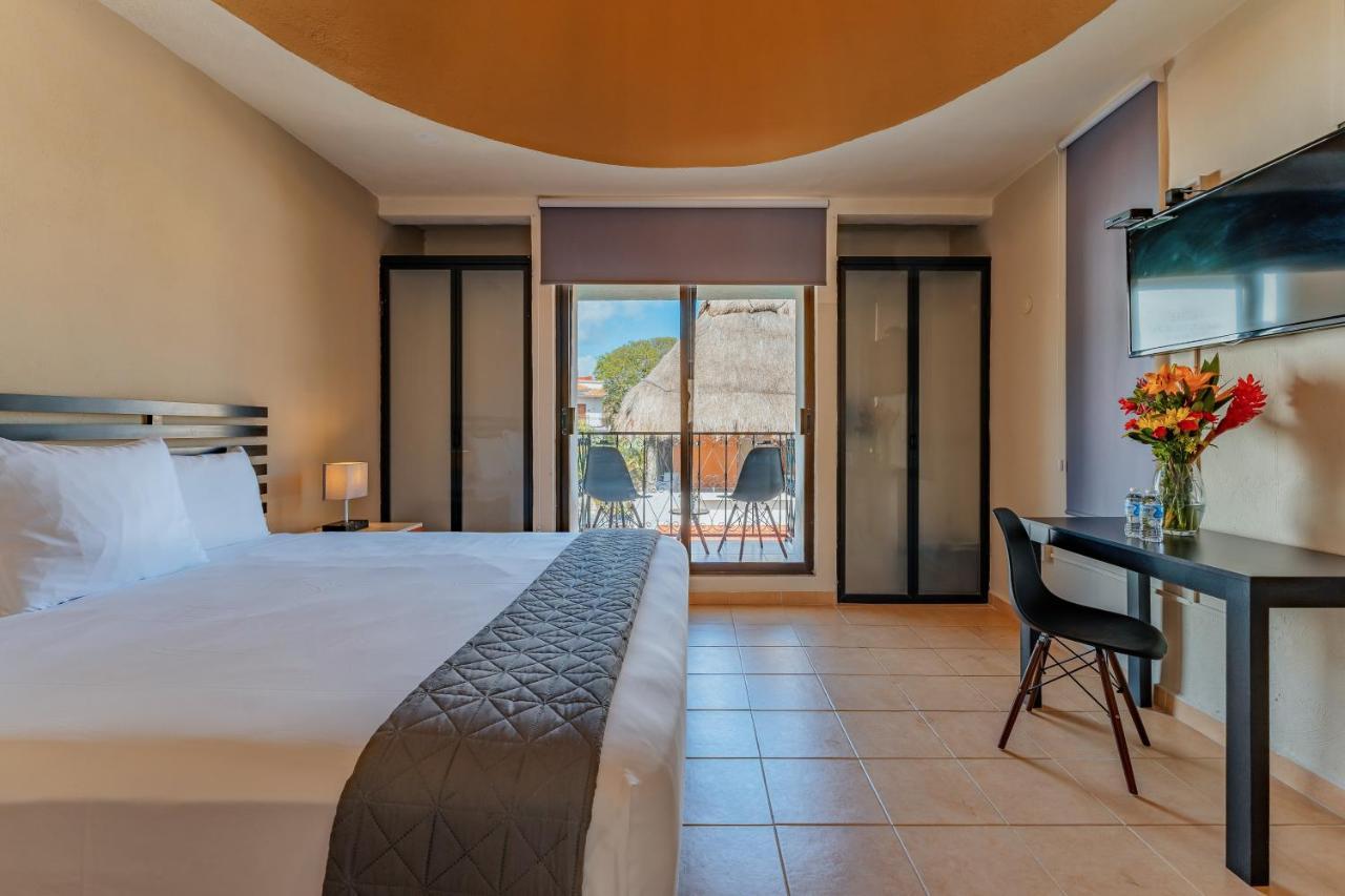 Hotel Brisas 5A Av, 普拉亚卡门 外观 照片