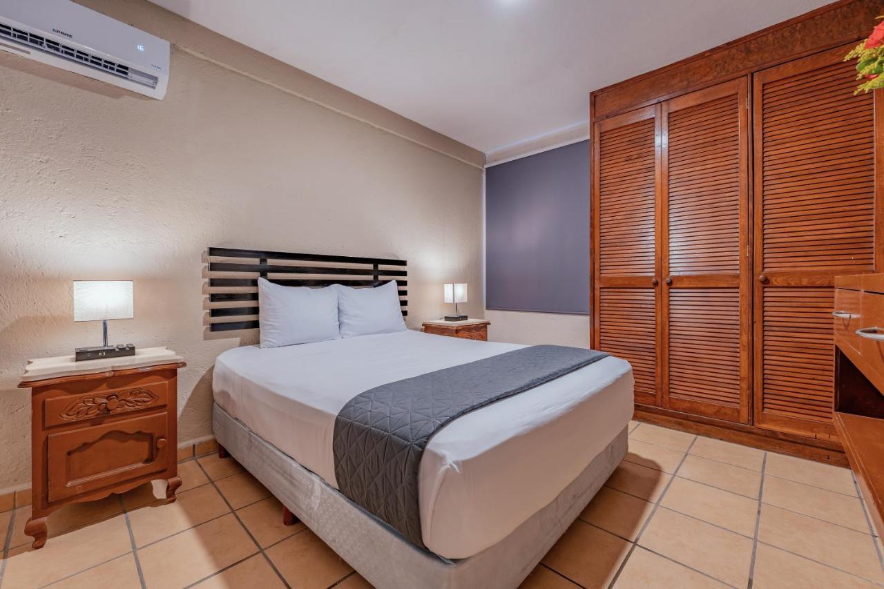Hotel Brisas 5A Av, 普拉亚卡门 外观 照片