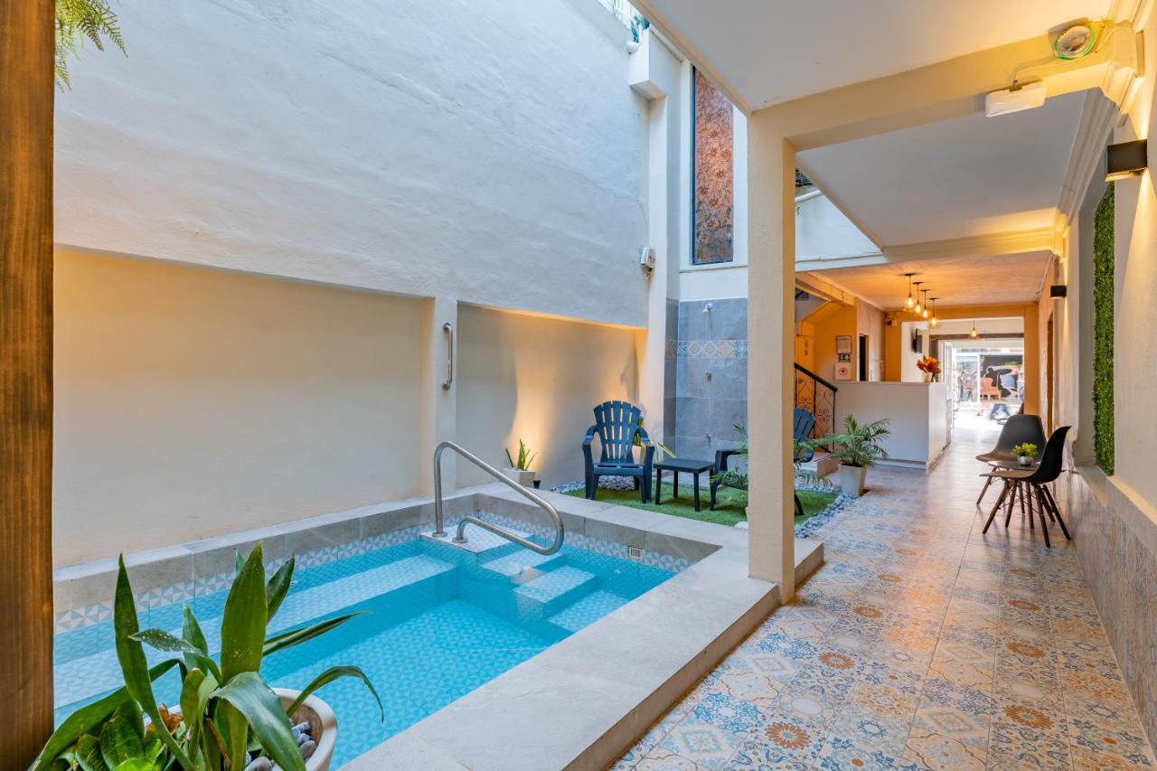 Hotel Brisas 5A Av, 普拉亚卡门 外观 照片