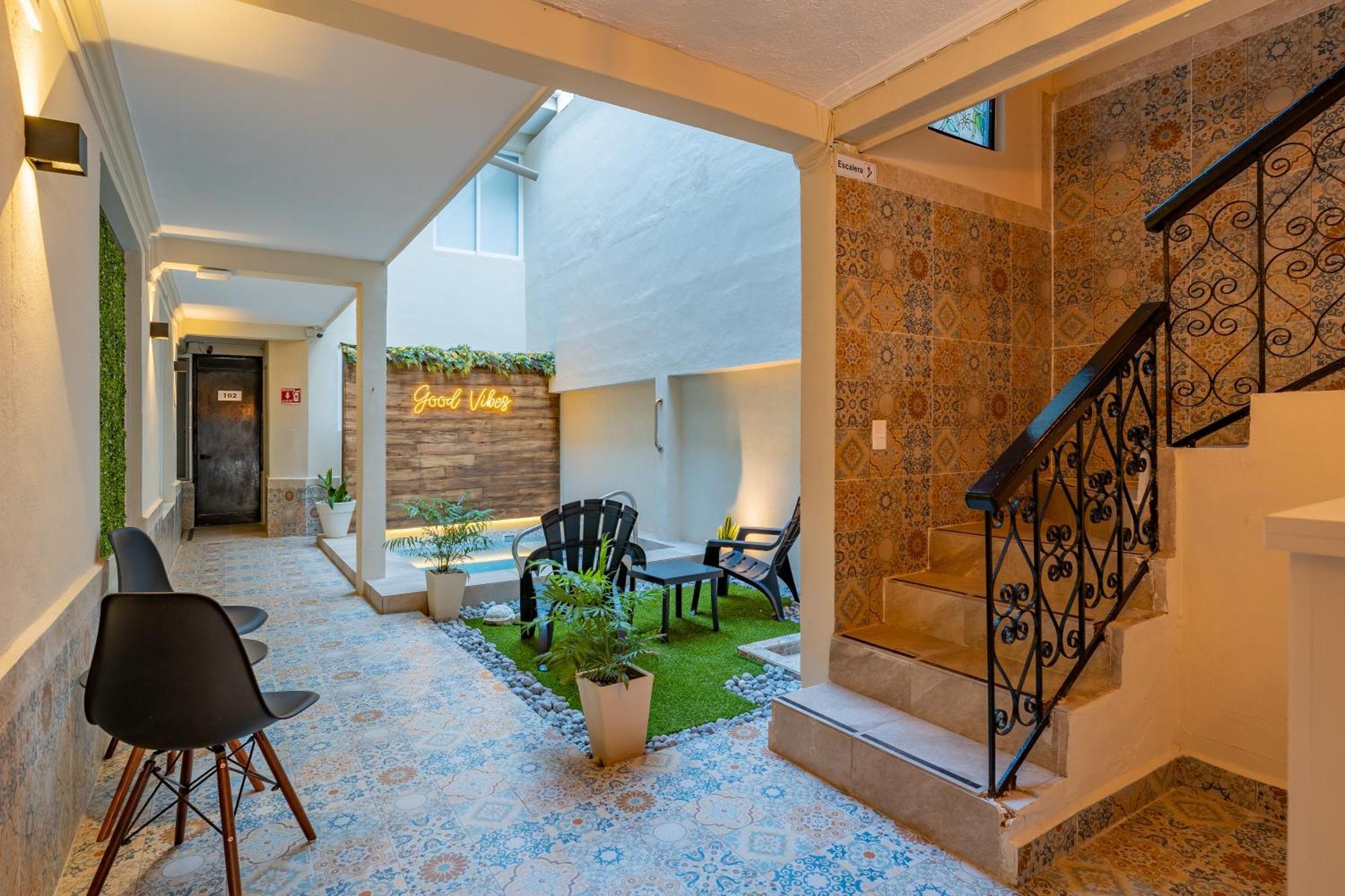 Hotel Brisas 5A Av, 普拉亚卡门 外观 照片